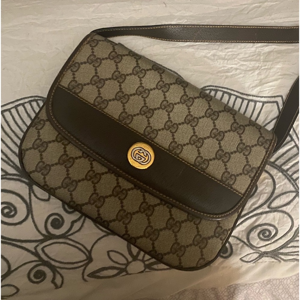 Gucci GG canvas vintage crossbody bag